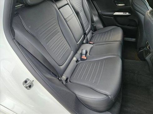 Certified 2023 Mercedes-Benz GLC 300 image 19