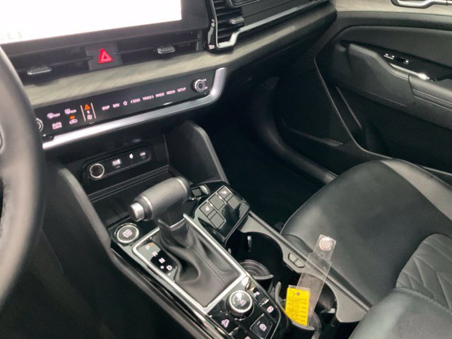Used 2025 Kia Sportage X-Line w/ Premium Package AWD/4WD image 18