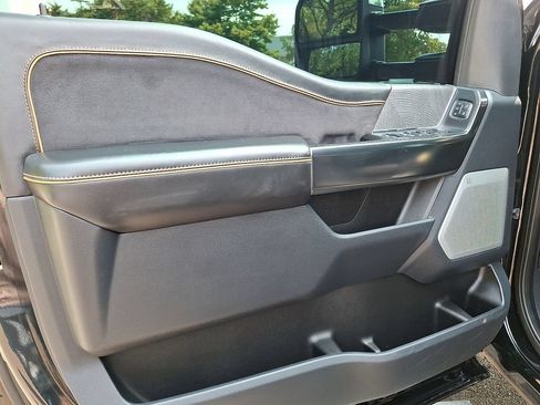 Used 2024 Ford F350 Platinum AWD/4WD image 14