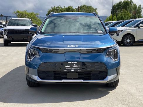 New 2026 Kia Niro Wind FWD image 9