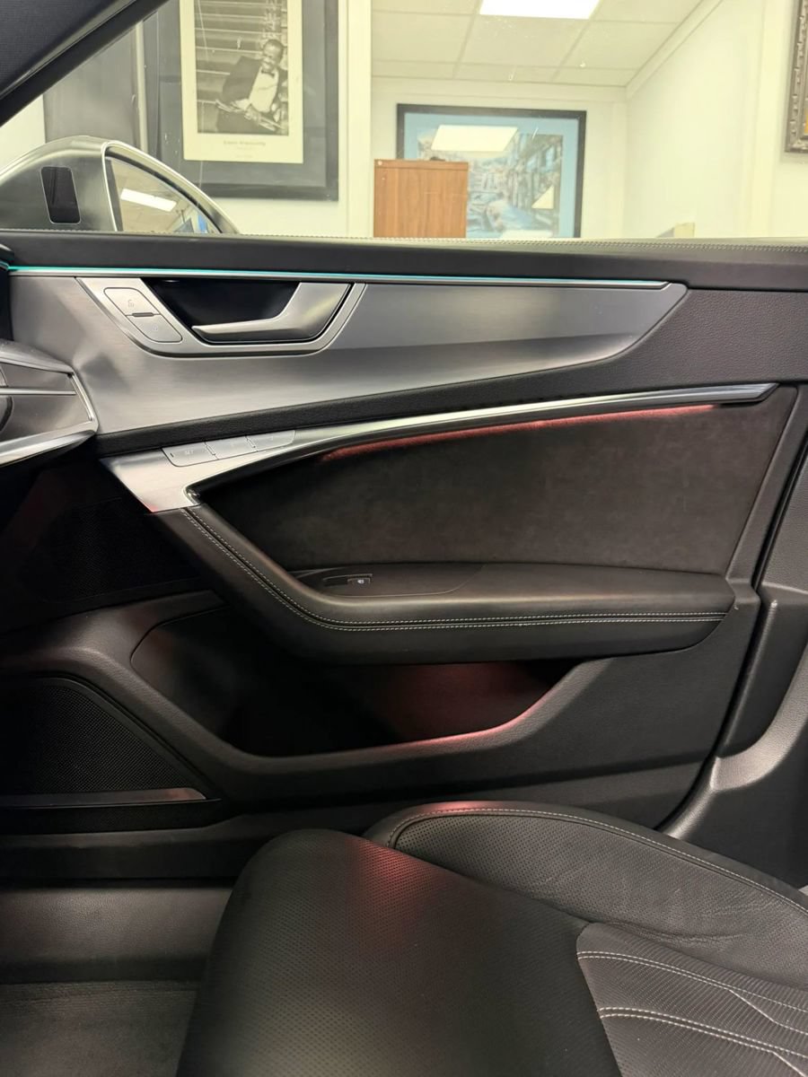Used 2020 Audi S6 Prestige w/ Prestige Package AWD/4WD image 34