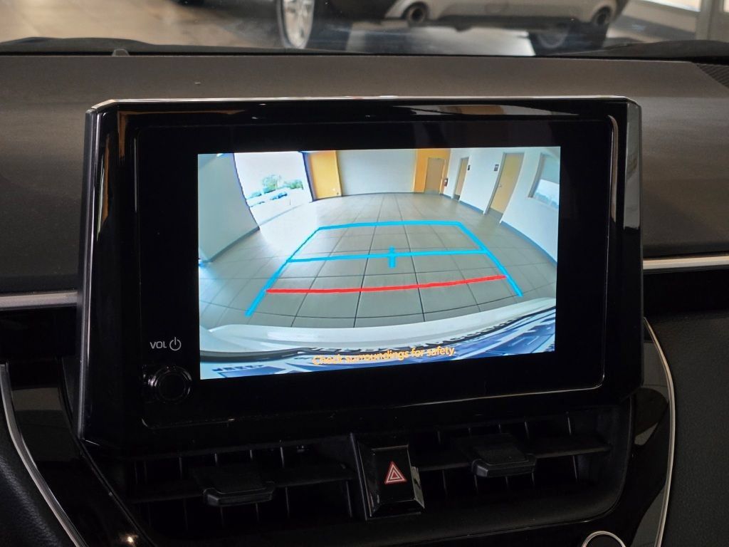 Used 2025 Toyota Corolla LE FWD image 22