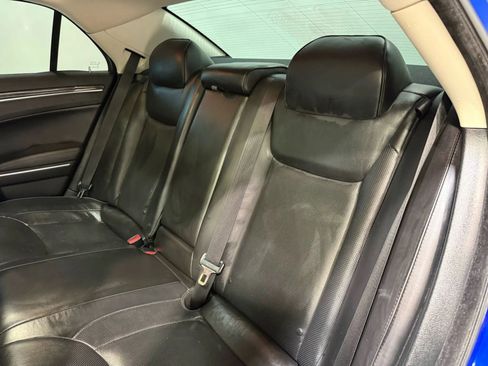 Used 2018 Chrysler 300 Limited w/ Safetytec Plus Group image 25