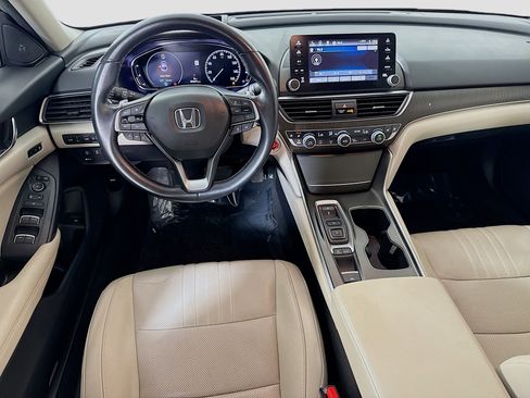 Used 2019 Honda Accord Touring image 15