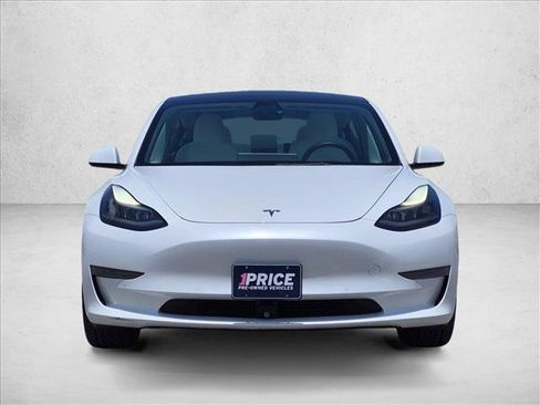 Used 2021 Tesla Model 3 Standard Range Plus RWD image 2