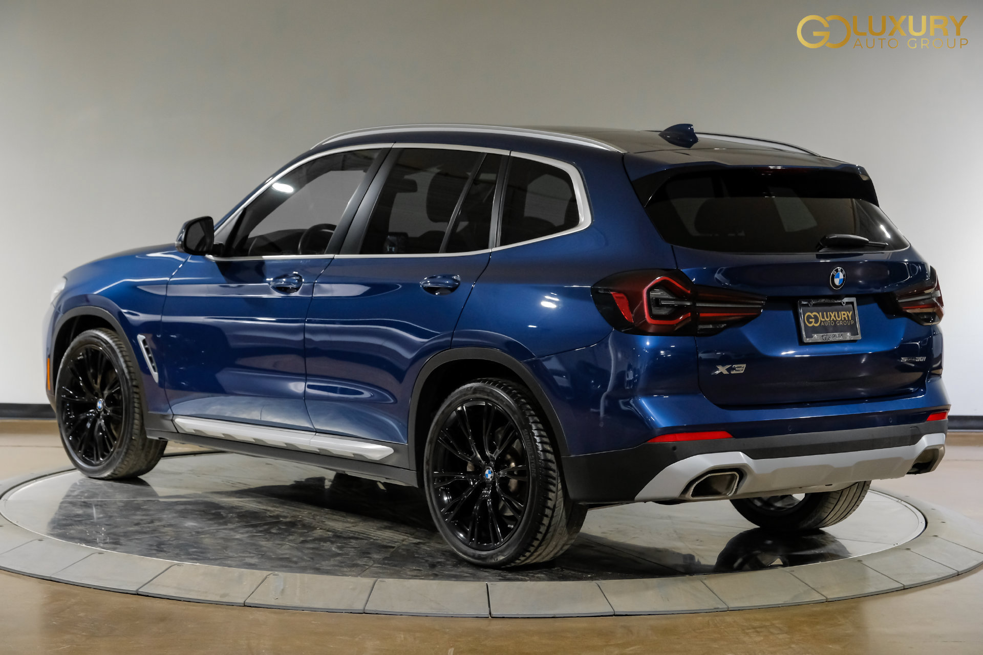Used 2024 BMW X3 sDrive30i w/ Premium Package RWD image 12