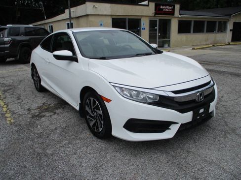 Used 2018 Honda Civic LX image 4