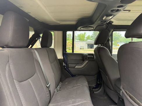Used 2013 Jeep Wrangler Unlimited Sport AWD/4WD image 16