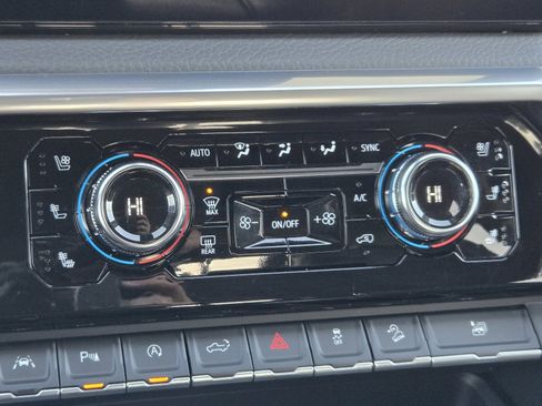 Certified 2023 GMC Sierra 1500 Denali w/ Denali Reserve Package image 21