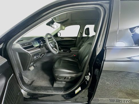 Used 2022 Jeep Grand Cherokee Limited 4xe AWD/4WD image 13