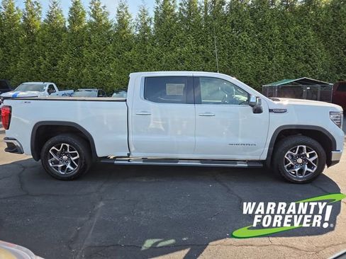 Used 2024 GMC Sierra 1500 SLT w/ SLT Premium Plus Package AWD/4WD image 8