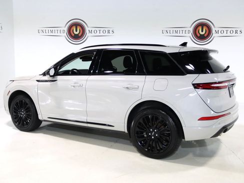 Used 2023 Lincoln Corsair Reserve w/ Jet Appearance Package AWD/4WD image 3