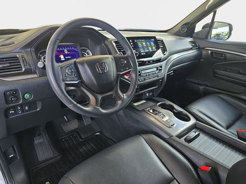 Used 2023 Honda Passport EX-L image 18