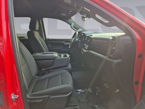 Used 2023 Chevrolet Silverado 1500 LT AWD/4WD image 17