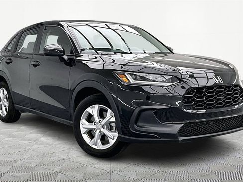 Used 2025 Honda HR-V LX image 12