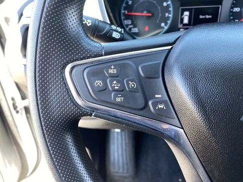 Used 2020 Chevrolet Equinox LS AWD/4WD image 28