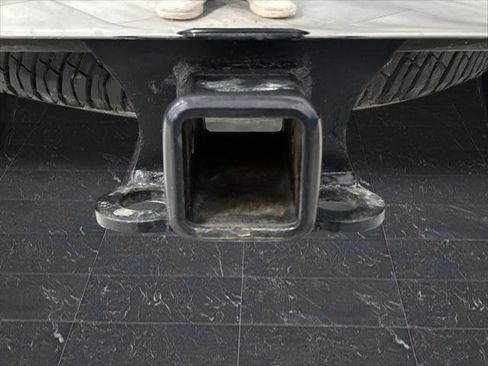 Used 2024 Chevrolet Silverado 2500 LT w/ Convenience Package image 34