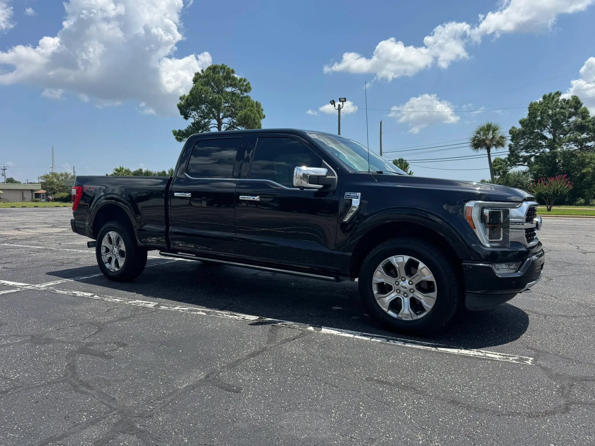 Used 2021 Ford F150 Platinum w/ Equipment Group 701A High AWD/4WD image 4
