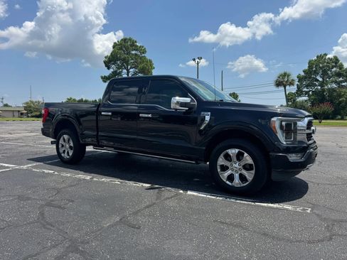 Used 2021 Ford F150 Platinum w/ Equipment Group 701A High AWD/4WD image 4