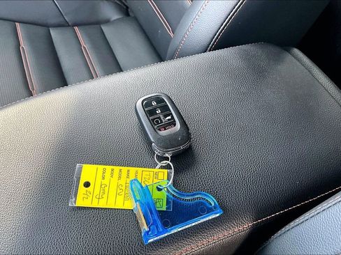 Used 2024 Honda CR-V Sport Touring image 34