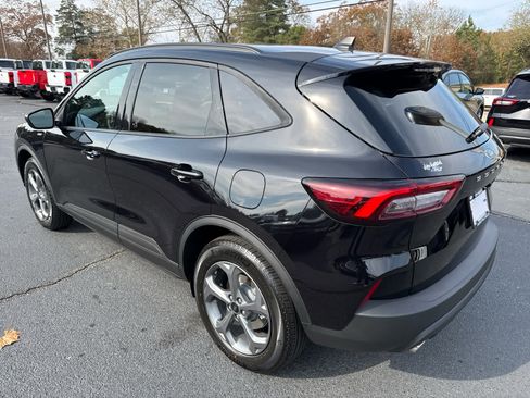 New 2026 Ford Escape ST-Line image 3