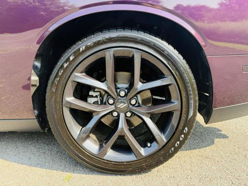 Used 2022 Dodge Challenger R/T w/ Blacktop Package image 35