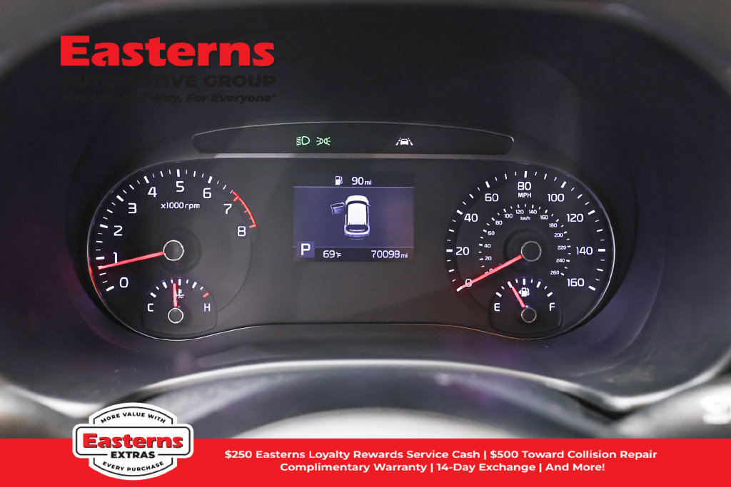 Used 2022 Kia Soul LX w/ Technology Package FWD image 8
