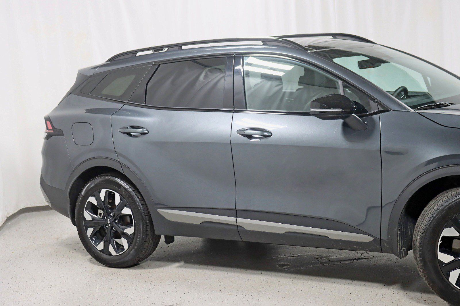 Used 2024 Kia Sportage X-Line AWD/4WD image 3