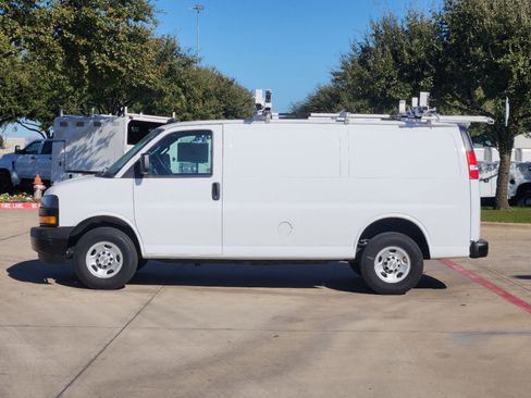 New 2024 Chevrolet Express 2500 w/ Driver Convenience Package image 11