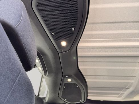 Used 2024 Jeep Wrangler Sahara image 16