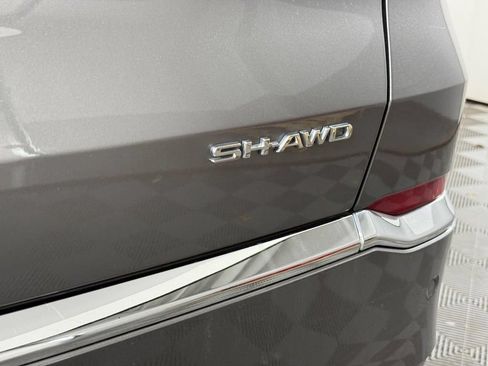 Used 2024 Acura MDX SH-AWD w/ Advance Package image 8