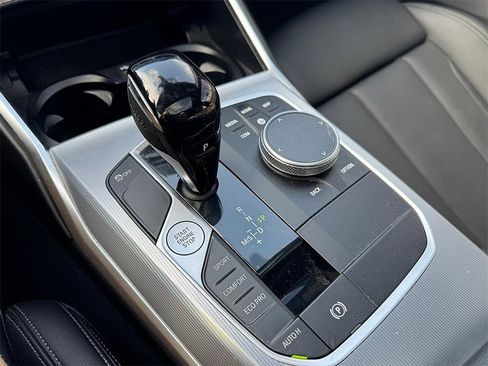 Used 2022 BMW M340i xDrive image 23