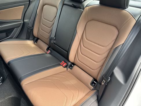 New 2026 Volkswagen Jetta SEL FWD image 18