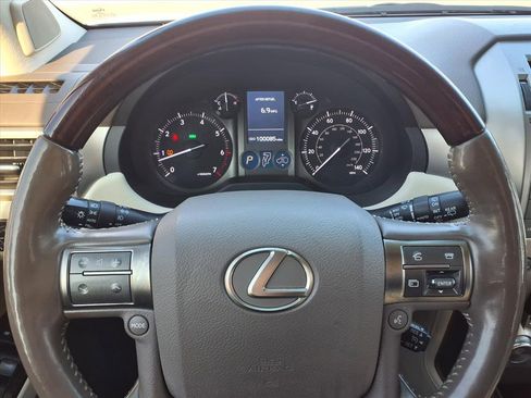Used 2017 Lexus GX 460 Luxury image 26