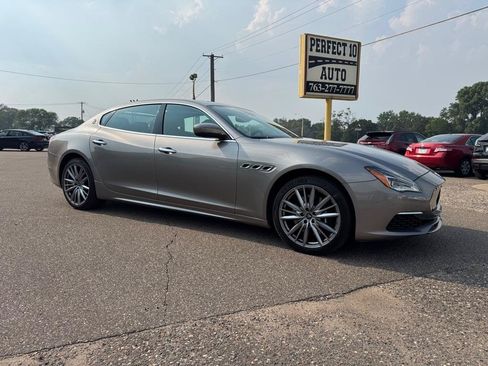 Used 2021 Maserati Quattroporte S GranLusso Q4 AWD/4WD image 2