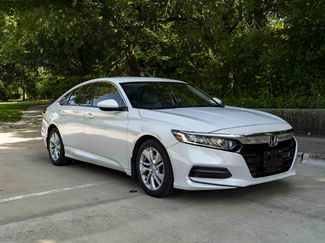 Used 2018 Honda Accord LX video 2