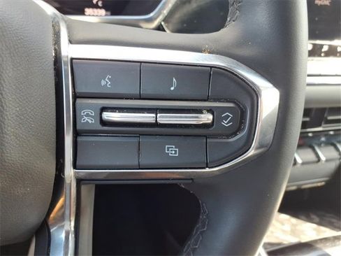 Used 2024 GMC Canyon Elevation w/ Elevation Premium Package image 26