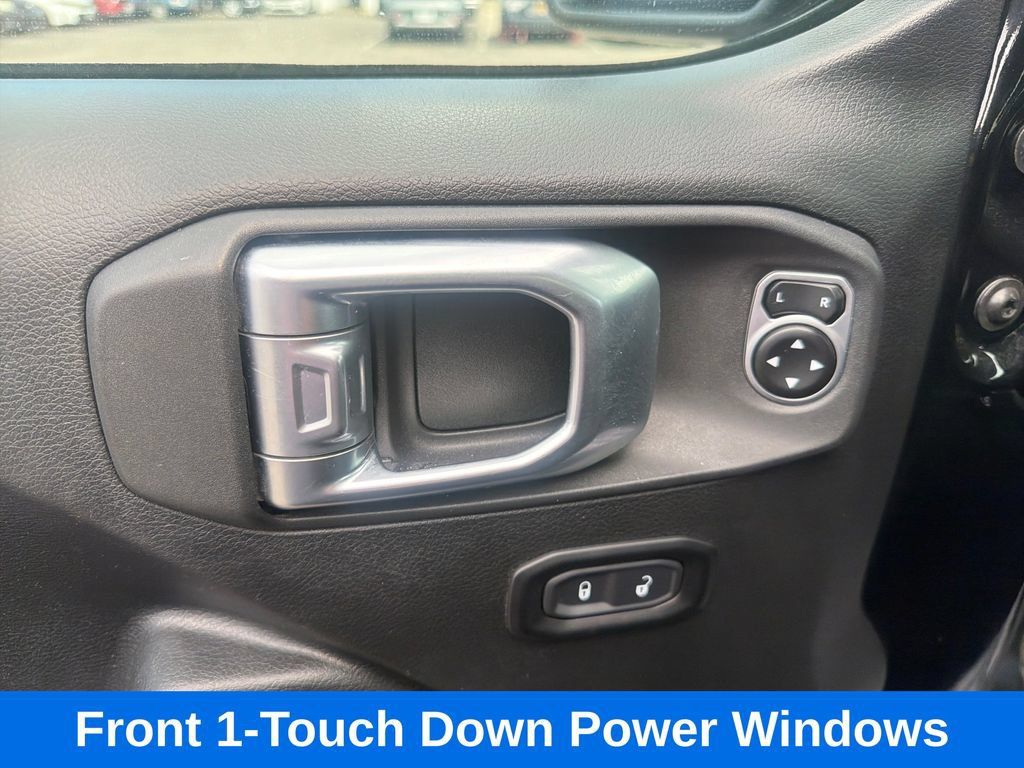 Used 2019 Jeep Wrangler Unlimited Sport S AWD/4WD image 12