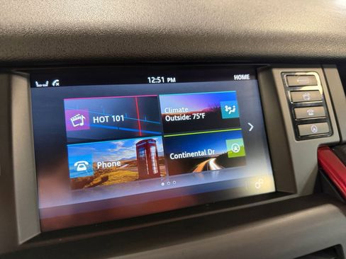 Used 2018 Land Rover Discovery Sport HSE Luxury AWD/4WD image 28