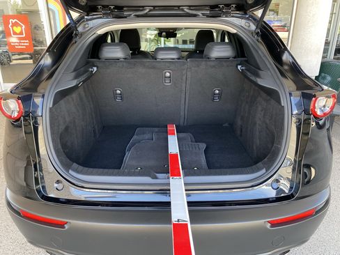 Certified 2025 MAZDA CX-30 AWD 2.5 S w/ Preferred Package image 19