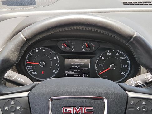 Used 2018 GMC Terrain SLE FWD image 23