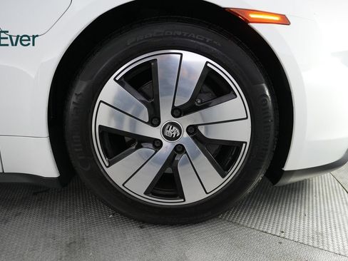 Used 2023 Porsche Taycan RWD image 20