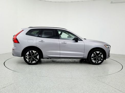 New 2026 Volvo XC60 B5 Plus w/ Climate Package image 4