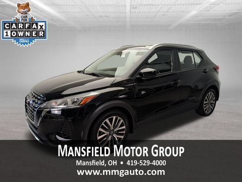 Certified 2022 Nissan Kicks SV FWD image 1