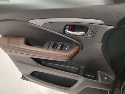 Used 2025 Honda Ridgeline RTL image 9