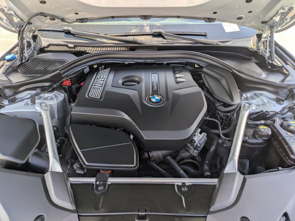 Used 2019 BMW 530i RWD image 10