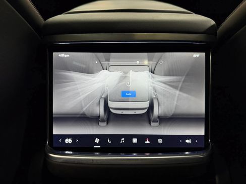 Used 2024 Tesla Model S Plaid AWD/4WD image 18