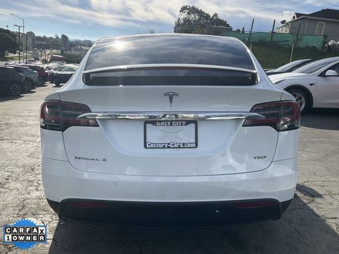 Used 2017 Tesla Model X 75D image 4