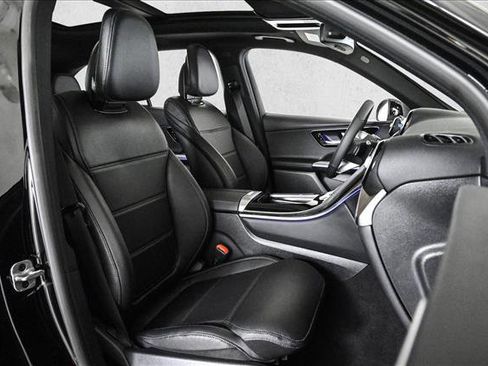 New 2026 Mercedes-Benz GLC 300 4MATIC image 23