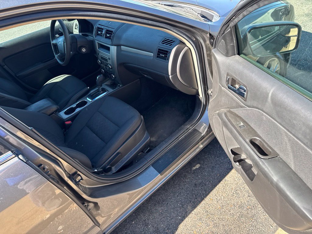 Used 2012 Ford Fusion SE FWD image 6
